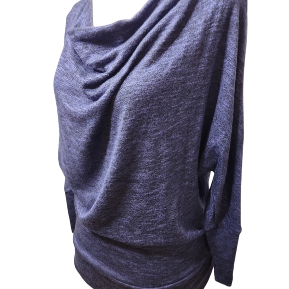 Jennifer Lopez Women's Blue Dolman Sleeve Drapped Waterfall Neckline Top SizeS - Picture 2 of 9